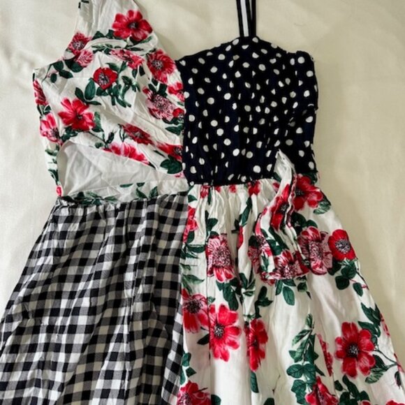 O NOT 1 Dress - Picture 4 of 7